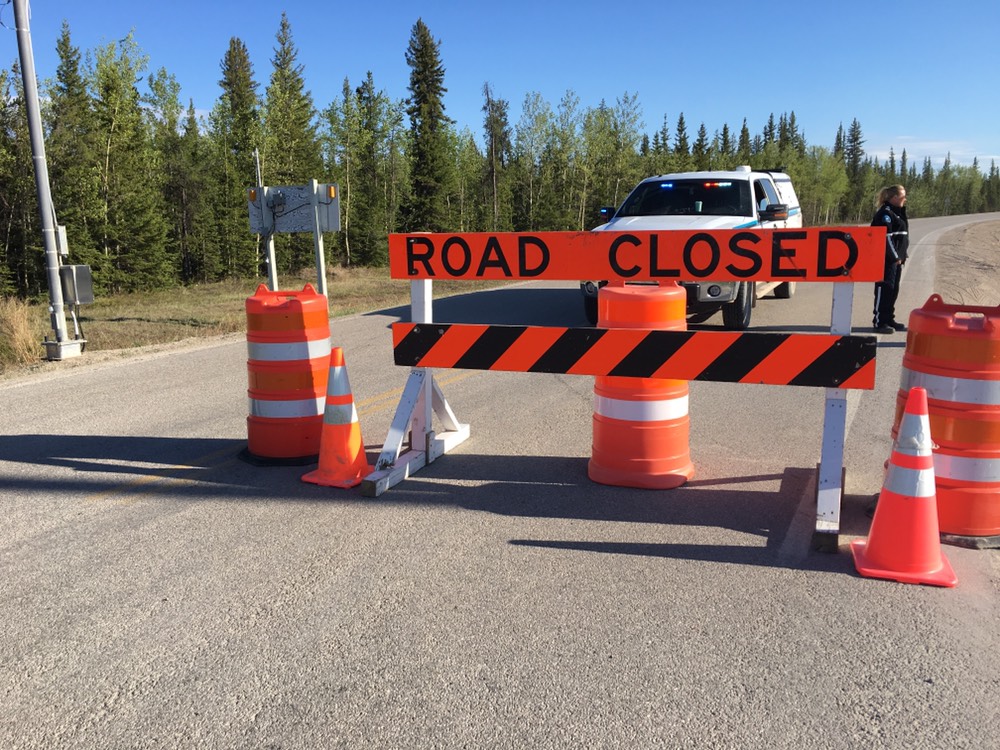 Weekend highway closures expected across South Slave GNWT My